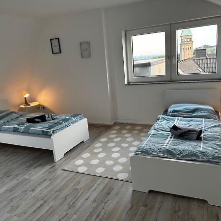 A&V Apartments Schoene Dachgeschoss Wohnung Apt Sterne Gelsenkirchen Kültér fotó