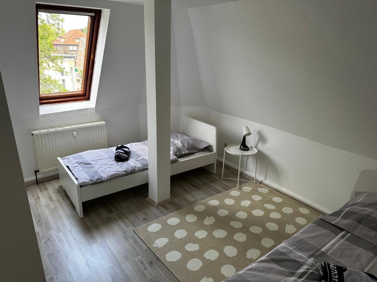 A&V Apartments Schoene Dachgeschoss Wohnung Apt Sterne Gelsenkirchen Kültér fotó