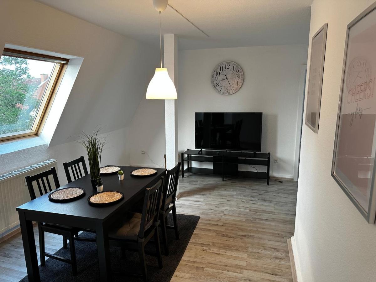 A&V Apartments Schoene Dachgeschoss Wohnung Apt Sterne Gelsenkirchen Kültér fotó